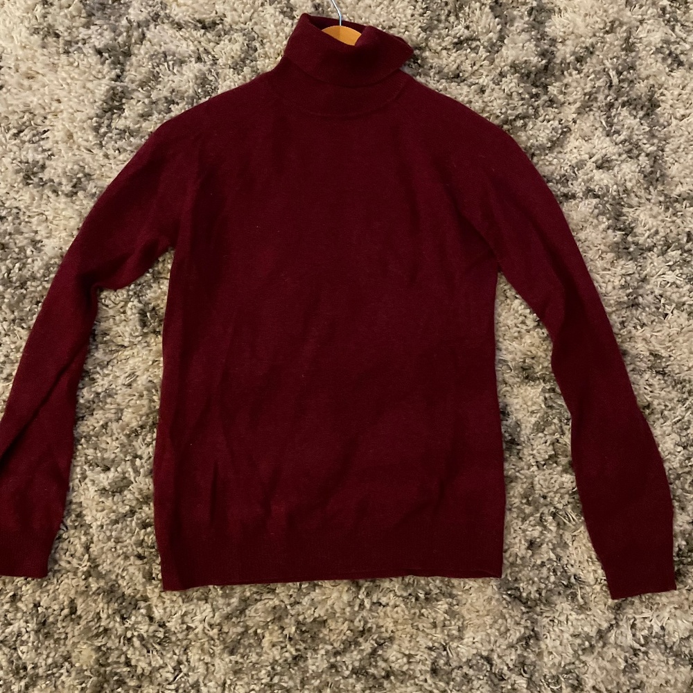 Red Cashmere Turtleneck Sweater: Size Small